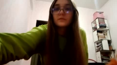 zeniabrossoit online show from 3, 4, 2026