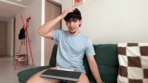 Snapshot of zenn_rush chatting on 13, 7, 2026 Zenn online show from 13, 7, 2026