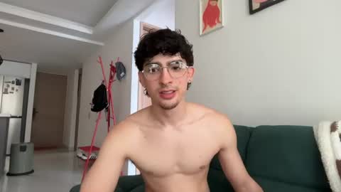 Snapshot of zenn_rush chatting on 30, 7, 2026 Zenn online show from 30, 7, 2026