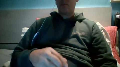 Snapshot of zeus00811 chatting on 1, 11, 2025 zeus online show from 1, 11, 2025