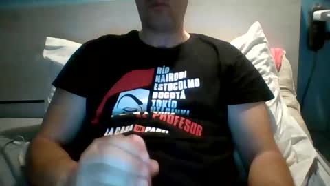 Snapshot of zeus00811 chatting on 3, 11, 2025 zeus online show from 3, 11, 2025