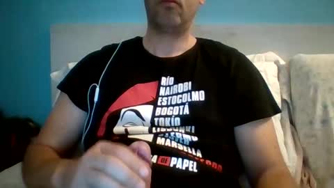 Snapshot of zeus00811 chatting on 5, 11, 2025 zeus online show from 5, 11, 2025