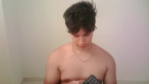 Snapshot of zeus_183 chatting on 11, 7, 2026 zeus_183 online show from 11, 7, 2026