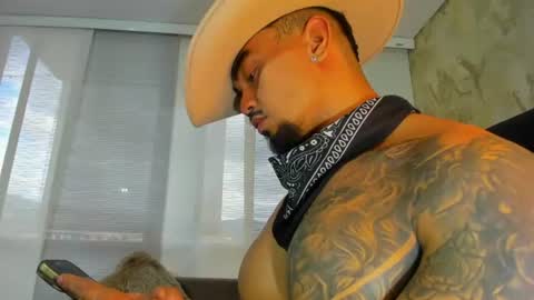 zeus strong online show from 12, 7, 2026
