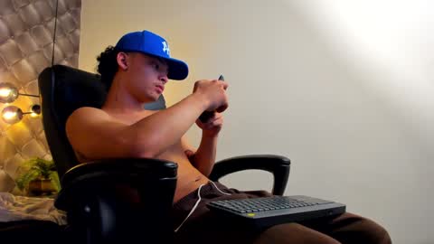 zeus online show from 28, 12, 2024