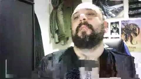 Snapshot of zeuxhogan chatting on 16, 12, 2025 zeuxhogan online show from 16, 12, 2025