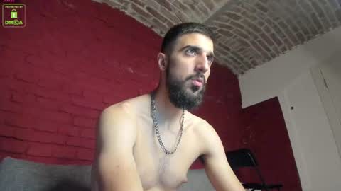 Snapshot of zeyn_edwards chatting on 24, 7, 2026 ZEYN online show from 24, 7, 2026