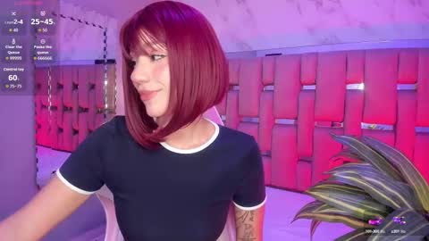 Snapshot of zharaluxie chatting on 18, 9, 2025 Zhara online show from 18, 9, 2025