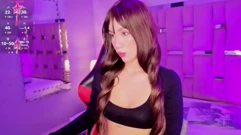 Snapshot of zharaluxie chatting on 14, 11, 2025 Zhara online show from 14, 11, 2025