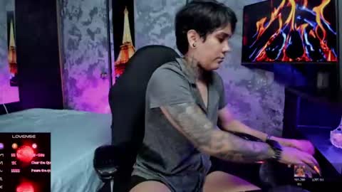 zhoestrong online show from 23, 7, 2026