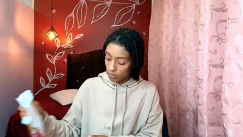 Zia Green online show from 4, 1, 2025