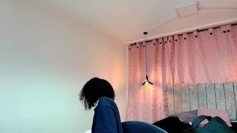 Zia Green online show from 8, 3, 2025