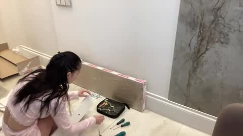 Nensi online show from 2, 4, 2026