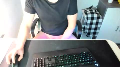 ziemlichflutschig online show from 20, 2, 2025