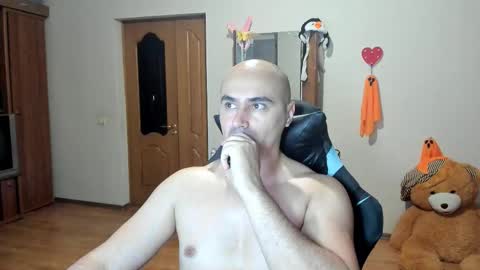 Ziesh online show from 6, 11, 2025