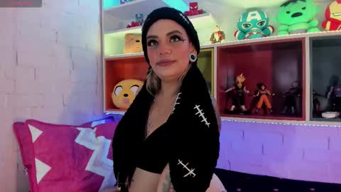 zihaadams_ online show from 14, 3, 2026