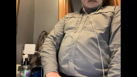 zinger283069 online show from 5, 2, 2025