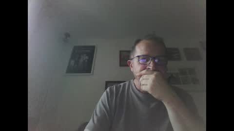 Zippi online show from 13, 10, 2025