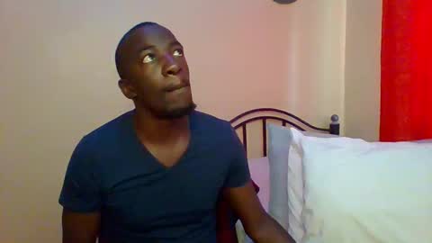 Snapshot of zlatann2012 chatting on 17, 2, 2025 Zlatann2012 online show from 17, 2, 2025