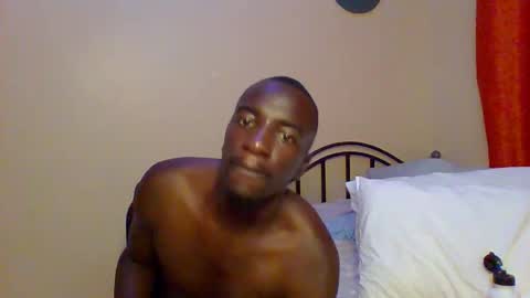 Snapshot of zlatann2012 chatting on 4, 3, 2025 Zlatann2012 online show from 4, 3, 2025