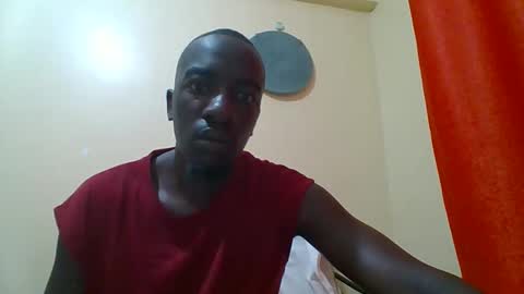 Snapshot of zlatann2012 chatting on 5, 10, 2025 Zlatann2012 online show from 5, 10, 2025