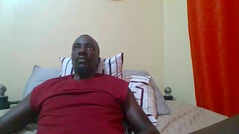 Snapshot of zlatann2012 chatting on 30, 10, 2025 Zlatann2012 online show from 30, 10, 2025