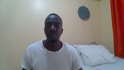 Snapshot of zlatann2012 chatting on 13, 11, 2025 Zlatann2012 online show from 13, 11, 2025