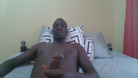 Zlatann2012 online show from 14, 12, 2025