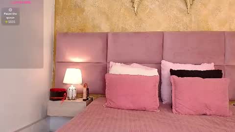 Snapshot of zoe_aitanaa chatting on 13, 7, 2026 zoe_aitanaa online show from 13, 7, 2026
