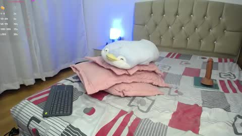 Snapshot of zoe_alanaa chatting on 24, 12, 2024 ZOEE online show from 24, 12, 2024