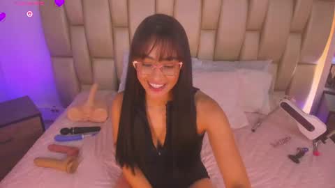 Snapshot of zoe_barlove chatting on 18, 6, 2026 Your new obsession online show from 18, 6, 2026