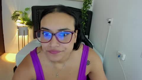 Snapshot of zoe_danae_ chatting on 29, 12, 2024 Zoe online show from 29, 12, 2024