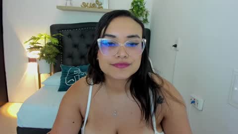 Snapshot of zoe_danae_ chatting on 24, 2, 2025 Zoe online show from 24, 2, 2025