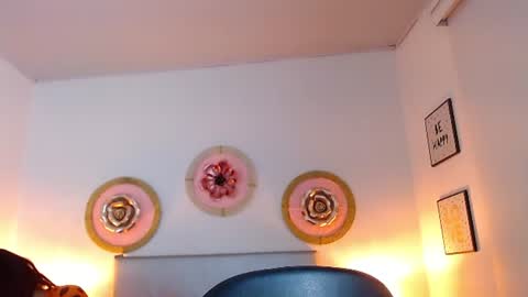 zoe_hecate online show from 3, 7, 2026