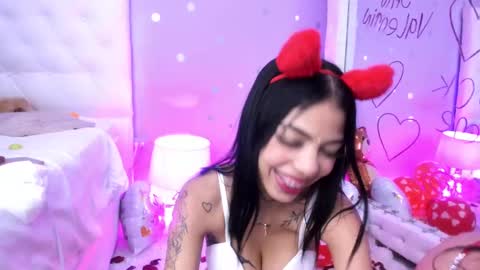 Snapshot of zoe_kravitx chatting on 15, 2, 2025 CAMILA online show from 15, 2, 2025