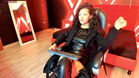zoe  online show from 26, 6, 2026