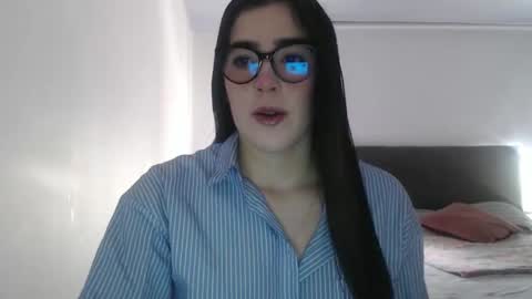 Snapshot of zoe_mill33r chatting on 20, 2, 2026 Zoe online show from 20, 2, 2026