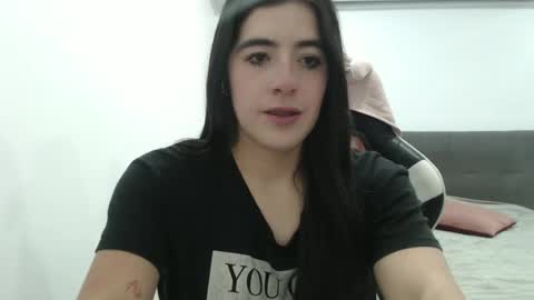 Snapshot of zoe_mill33r chatting on 23, 2, 2026 Zoe online show from 23, 2, 2026