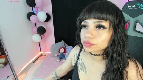 zoe_sullivan_ online show from 10, 12, 2024