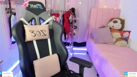 zoe_sullivan_ online show from 5, 2, 2026