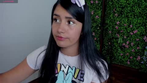 Zoe online show from 2, 2, 2025