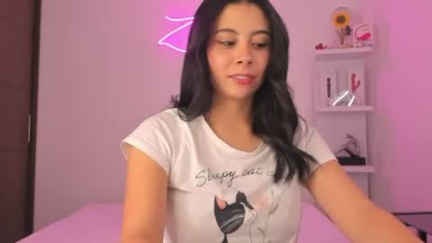 zoecams online show from 2, 7, 2026