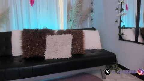 Camila  online show from 31, 1, 2025