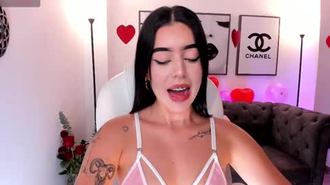 Snapshot of zoee_jackson chatting on 16, 2, 2025 zoee jackson online show from 16, 2, 2025