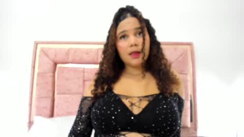 zoee online show from 5, 2, 2025