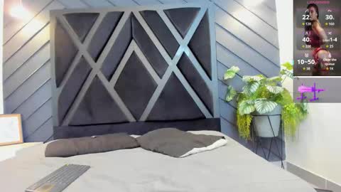 Zoe 3 online show from 4, 10, 2025