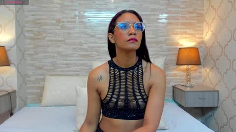 Snapshot of zoeesmitth chatting on 18, 12, 2024 ZoeeSmitth online show from 18, 12, 2024