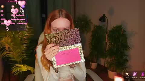 Snapshot of zoeford_ chatting on 25, 5, 2026 ZOE online show from 25, 5, 2026