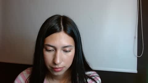 Laura  online show from 22, 12, 2024