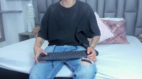 Zoe Krug online show from 19, 2, 2026